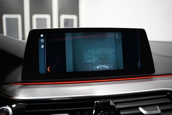BMW M550i 20 of 28