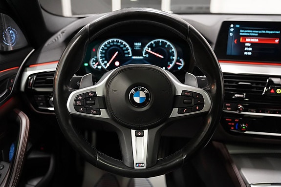 BMW M550i 14 of 28