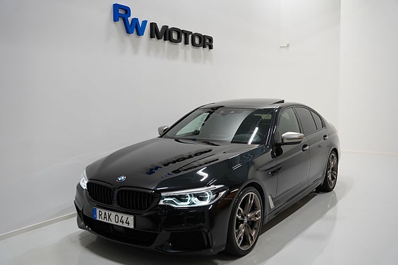 BMW M550i 2 of 28