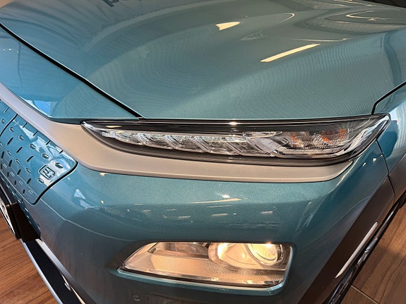 Hyundai Kona 4 of 5