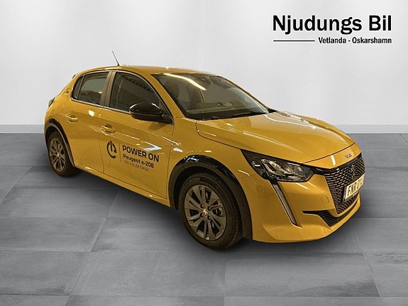 Peugeot e-208 4 of 5