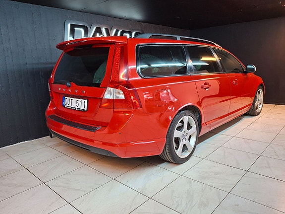 Volvo V70 6 of 7