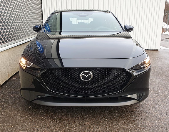 Mazda 3 2 of 17