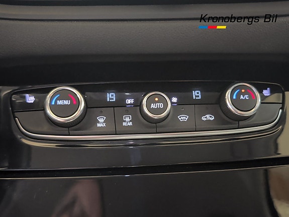 Opel Grandland X 12 of 23