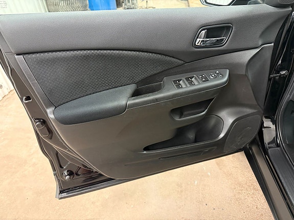 Honda CR-V 13 of 21