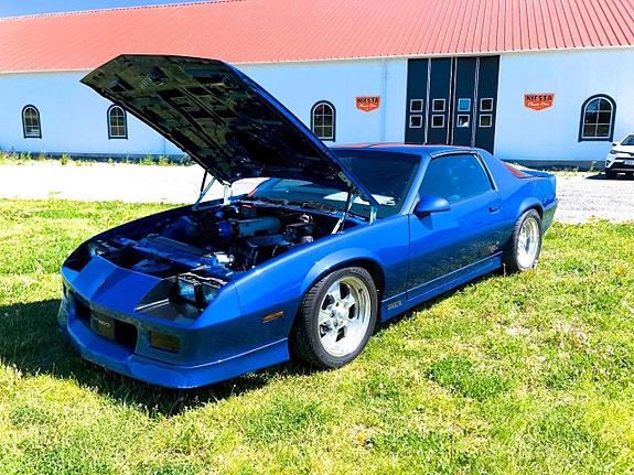 Chevrolet Camaro 26 of 30