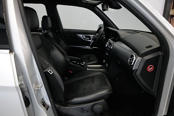 Mercedes-Benz GLK220 6 of 10