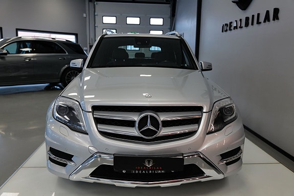 Mercedes-Benz GLK220 5 of 10
