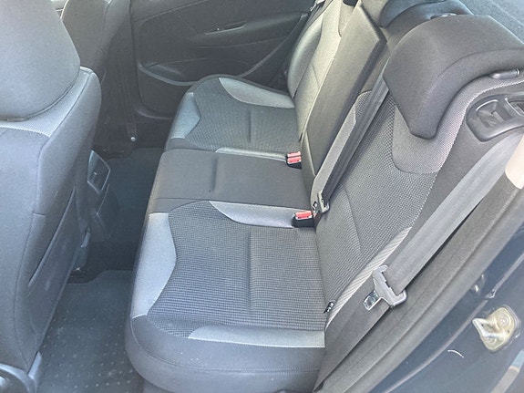 Peugeot 308 10 of 18
