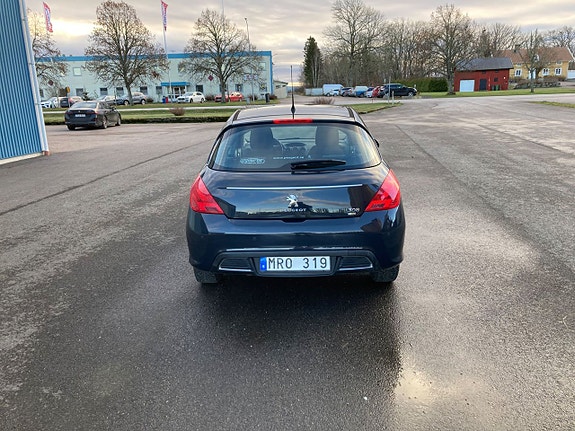 Peugeot 308 6 of 18