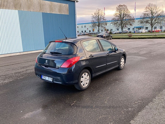 Peugeot 308 5 of 5