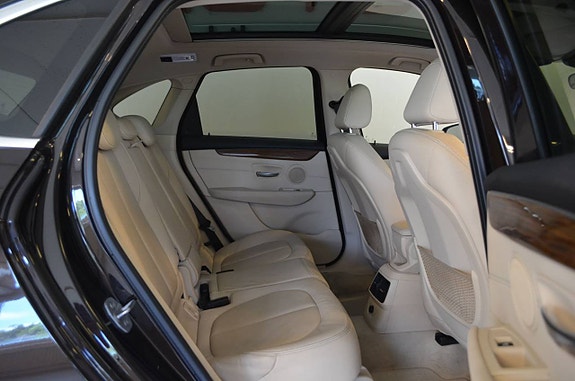 BMW 218 18 of 22