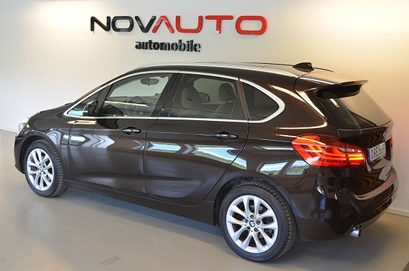 BMW 218 5 of 22