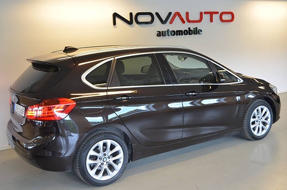 BMW 218 8 of 22