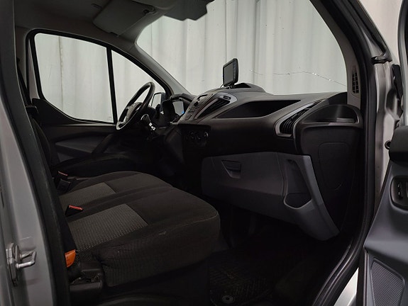 Ford Transit Custom 7 of 8