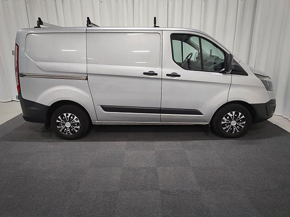 Ford Transit Custom 4 of 8