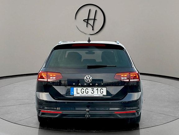 Volkswagen Passat 4 of 5