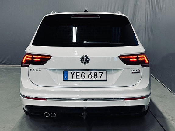 Volkswagen Tiguan 3 of 25