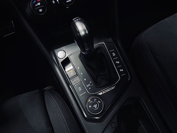Volkswagen Tiguan 20 of 25