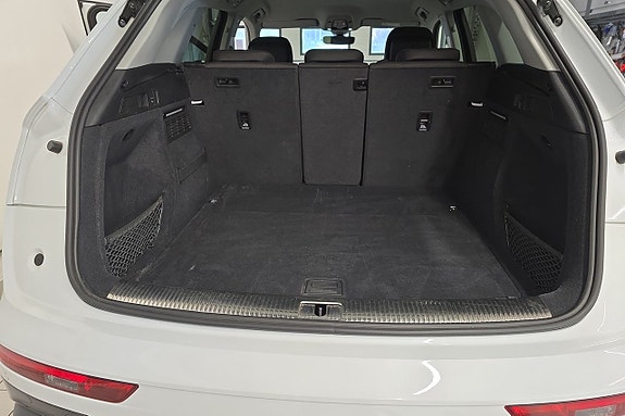 Audi Q5 15 of 23