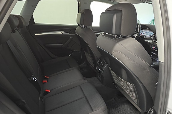 Audi Q5 10 of 23