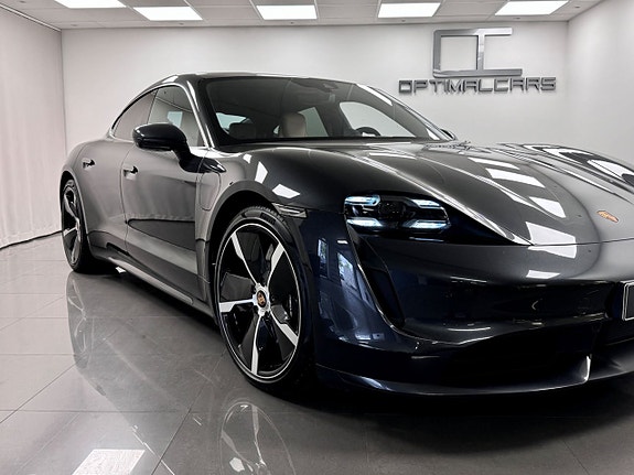Porsche Taycan Turbo 2 of 16