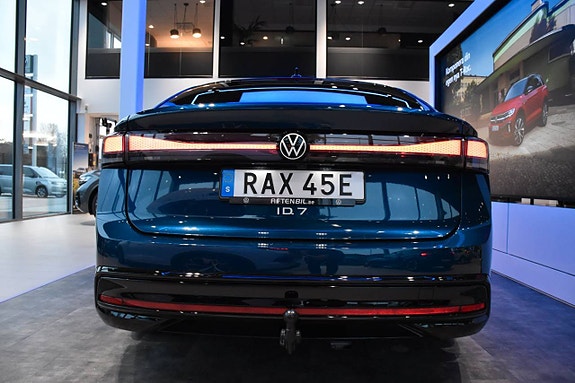 Volkswagen ID.7 7 of 30