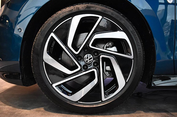 Volkswagen ID.7 9 of 30