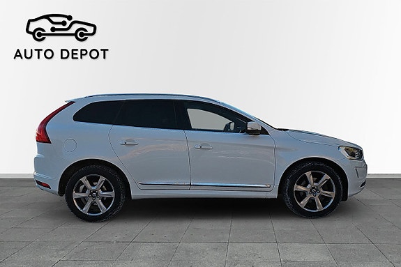 Volvo XC60 4 of 5