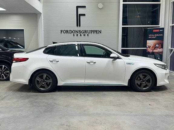 Kia Optima 4 of 17