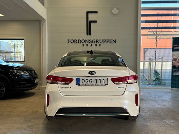 Kia Optima 6 of 17