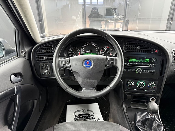 Saab 9-5 12 of 18