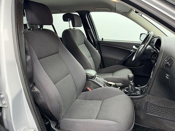 Saab 9-5 17 of 18