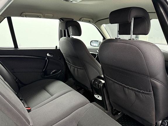 Saab 9-5 16 of 18
