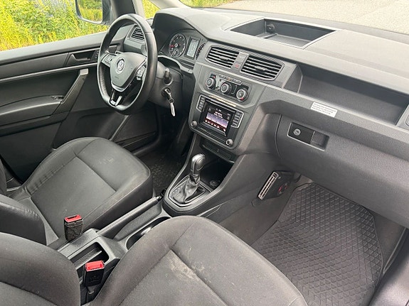 Volkswagen Caddy 9 of 13