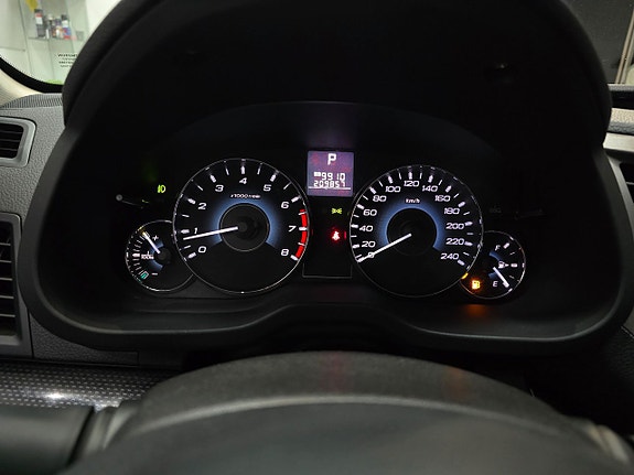 Subaru Legacy 13 of 13