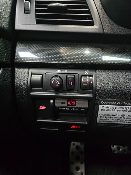 Subaru Legacy 12 of 13