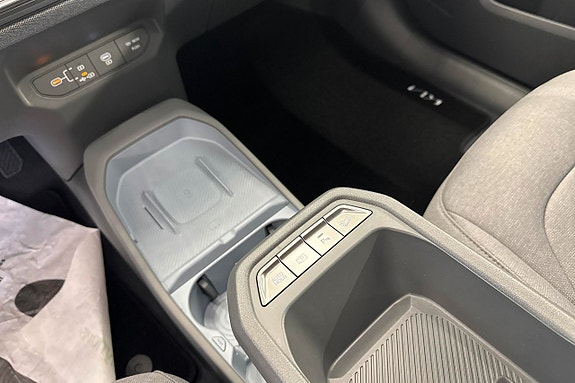 Kia EV3 12 of 15