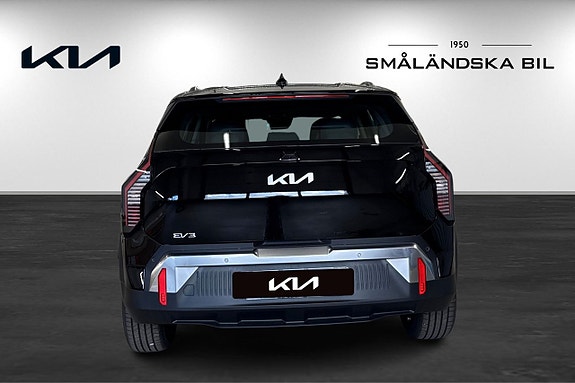 Kia EV3 5 of 15