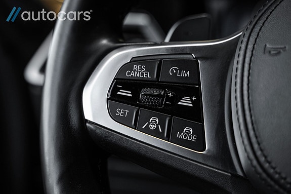 BMW 330i 30 of 30