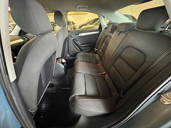 Audi A4 13 of 15