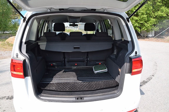Volkswagen Touran 11 of 22