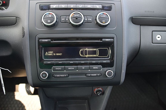 Volkswagen Touran 13 of 22