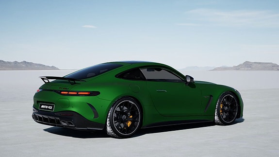 Mercedes-Benz AMG GT Coupe 4 of 5