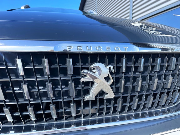 Peugeot 2008 10 of 16