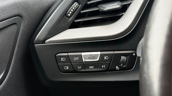BMW 118i 13 of 30