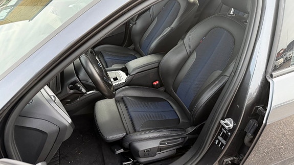 BMW 118i 9 of 30