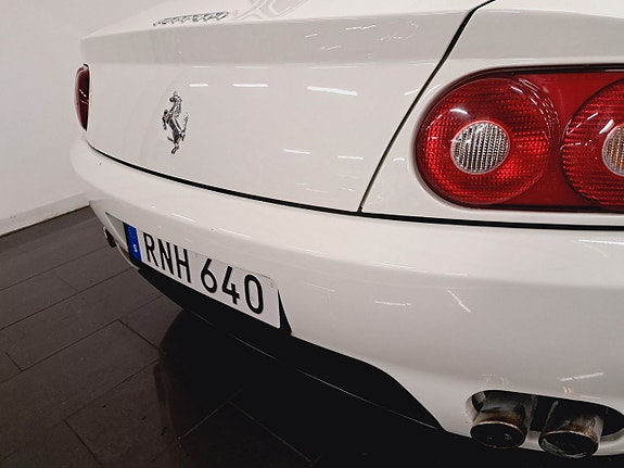 Ferrari 456 10 of 23