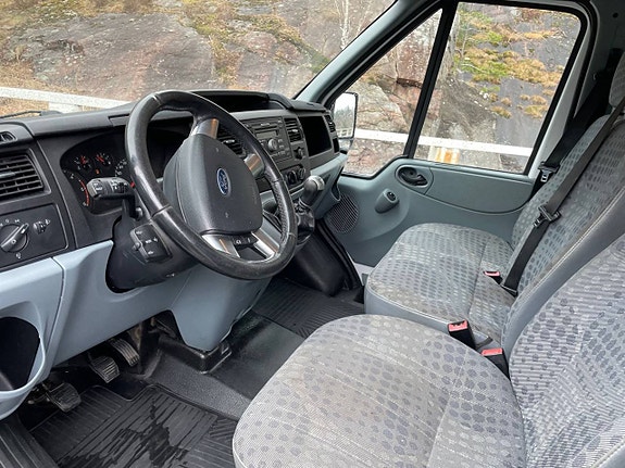 Ford Transit 8 of 10