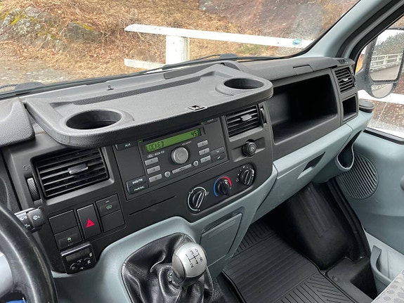 Ford Transit 9 of 10